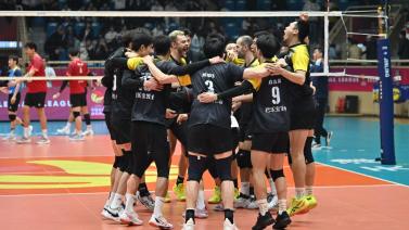 立了新的典 立了新的典